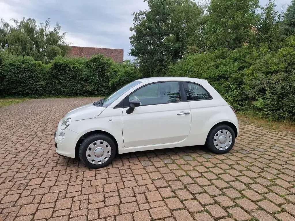 Gebraucht Fiat 500 69 PS (50 kW) 2015 Weiß Kleinwagen