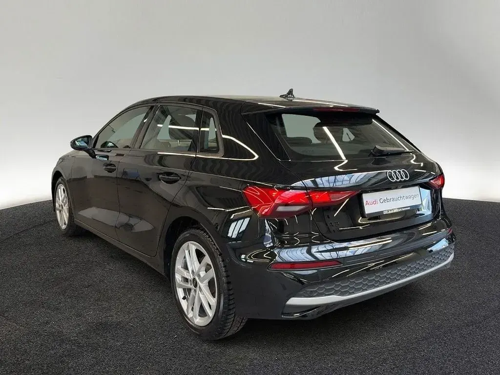 Gebraucht Audi A3 Advanced Plus 150 PS (110 kW) 2025 Mythosschwarz metallic Limousine