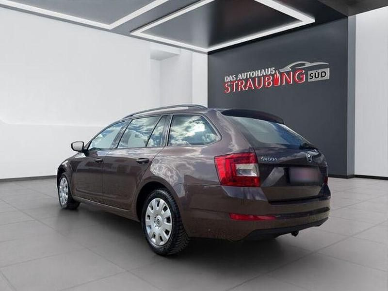 Gebraucht Skoda Octavia Style 150 PS (110 kW) 2016 Braun Kleinwagen