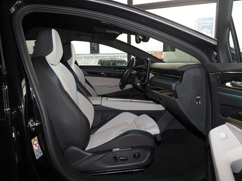 Gebraucht VW ID.7 Pro 210 kW (286 PS) 2023 Schwarz Kleinwagen