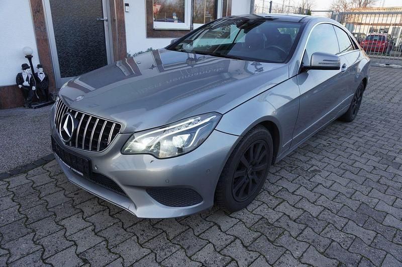 Gebraucht Mercedes E250 204 PS (150 kW) 2014 Grau Coupé