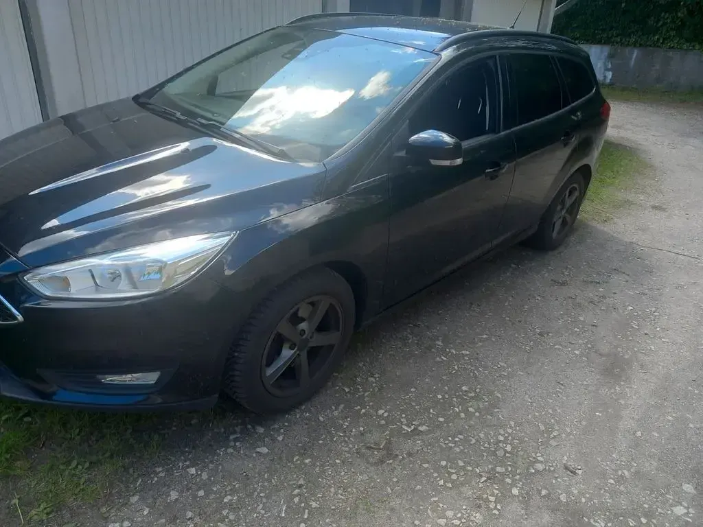Używany Ford Focus 150 KM (110 kW) 2016 Czarny Kombi