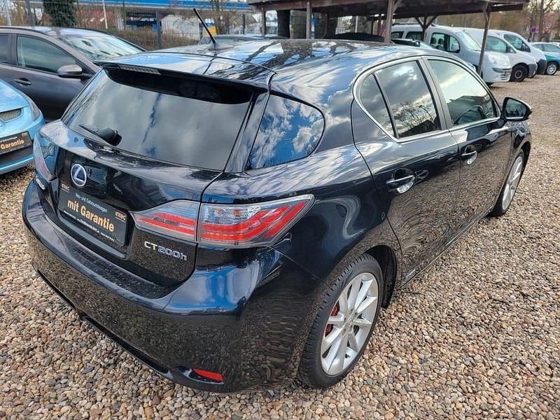 Gebraucht Lexus CT200h Dynamic Line 136 PS (100 kW) 2011 Schwarz Limousine