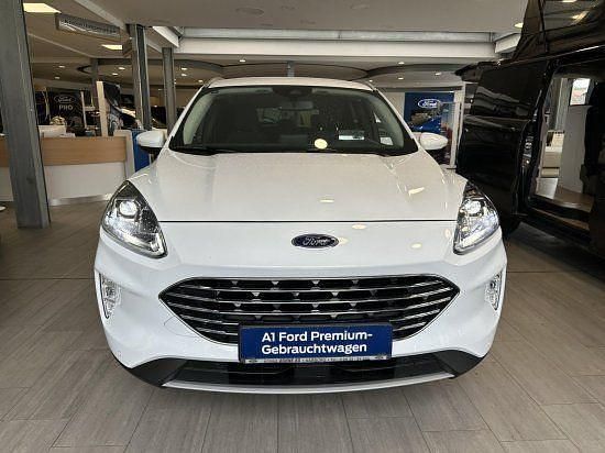 Gebraucht Ford Kuga Titanium 224 PS (164 kW) 2022 Weiß SUV