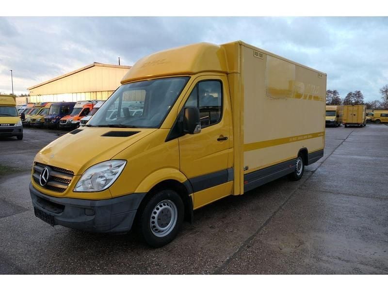 Gelb Gebraucht 2011 Mercedes Sprinter Van | 11.662 € (Fairer Preis) - Bild 1/4