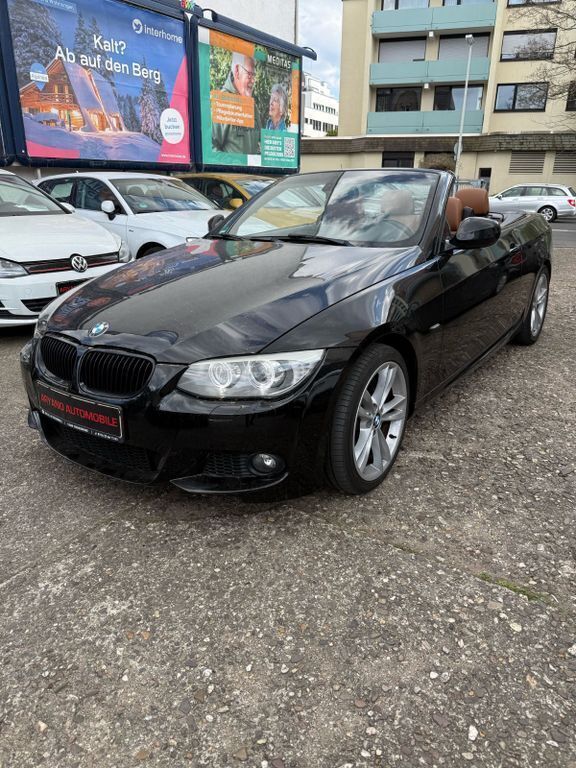 Gebraucht BMW 320 Cabriolet M Sport 184 PS (135 kW) 2011 Schwarz Cabrio