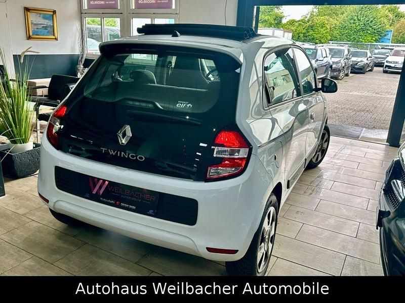 Gebraucht Renault Twingo Liberty 69 PS (50 kW) 2017 Crystal weiss Kleinwagen