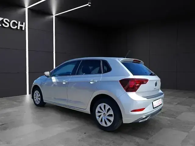 Używany VW Polo Life 80 KM (58 kW) 2022 Srebrny Hatchback