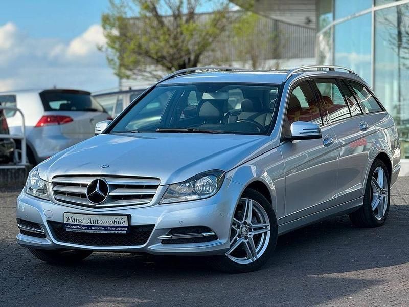 Silber Gebraucht 2014 Mercedes C250 Kombi | 11.990 € (Fairer Preis) - Bild 1/4