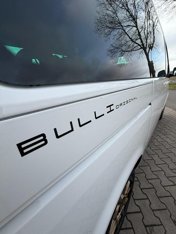 Usado VW Multivan 150 HP (110 kW) 2021 Branco Monovolume