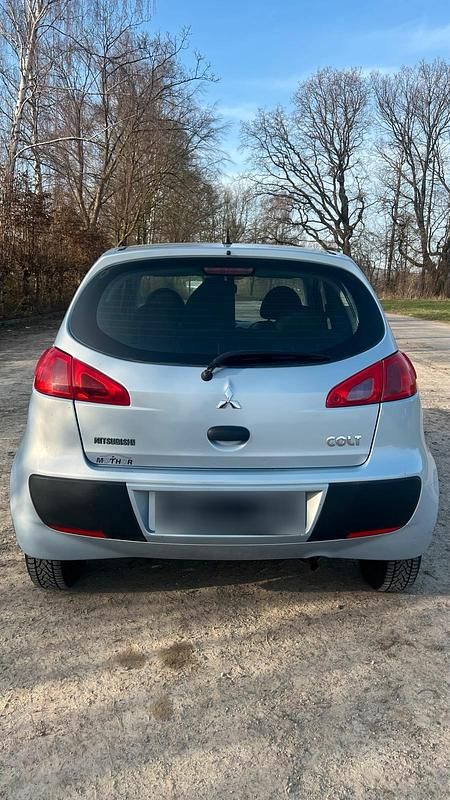 Gebraucht Mitsubishi Colt 75 PS (55 kW) 2008 Blau Kleinwagen
