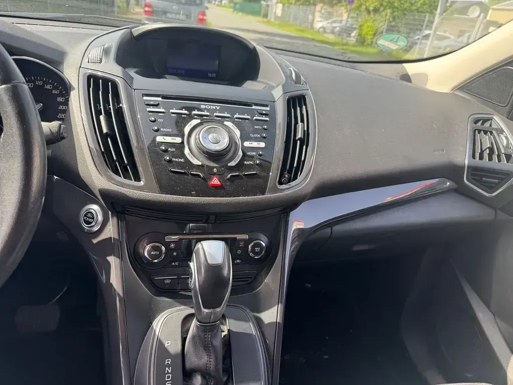 Gebraucht Ford Kuga Titanium 140 PS (102 kW) 2013 Schwarz SUV