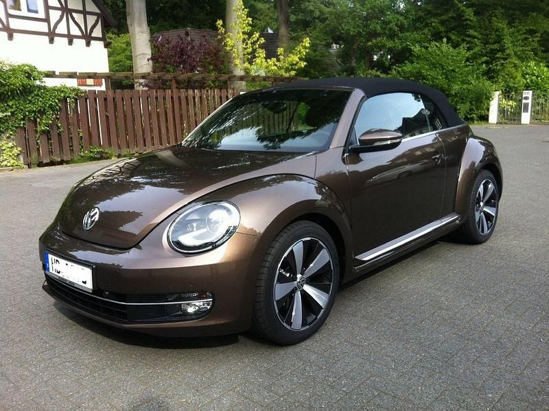 Braun Gebraucht 2013 VW Beetle Exclusive Cabrio | 21.998 € (Teuer) - Bild 1/4
