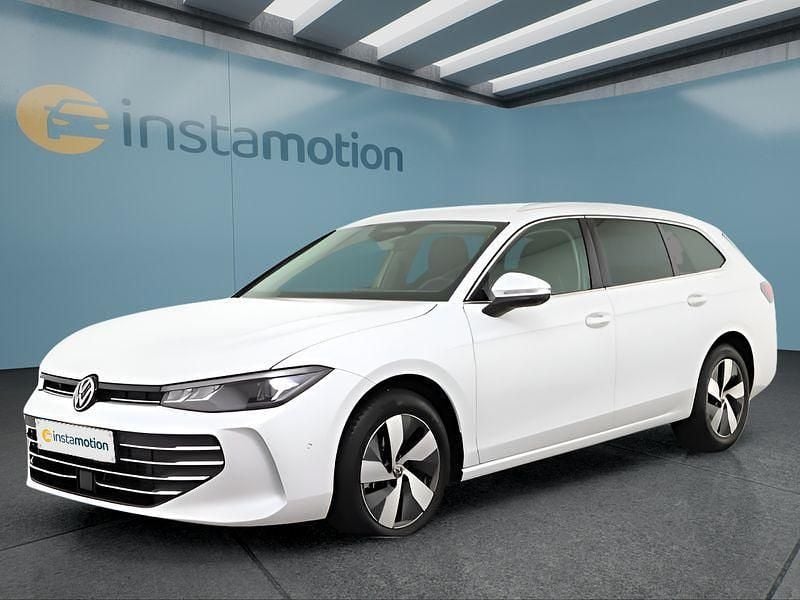 Weiß Gebraucht 2025 VW Passat Kombi | 34.599 € (Superpreis) - Bild 1/4