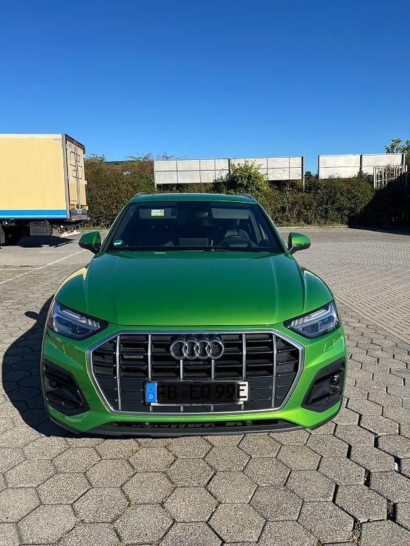 Grün Gebraucht 2021 Audi Q5 S-Line SUV | 32.999 € (Superpreis) - Bild 1/4