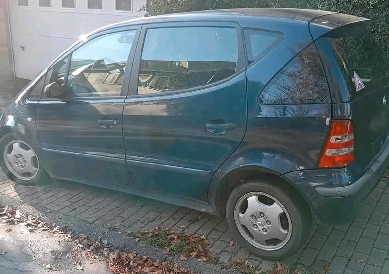 Gebraucht Mercedes A200 95 PS (69 kW) 2001 Blau Kleinwagen