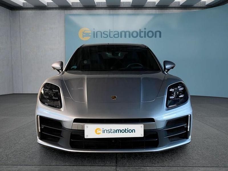 Second-hand Porsche Panamera 2025 Argintiu Hatchback