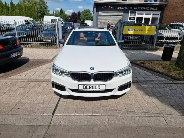 Gebraucht BMW M550 Performance 400 PS (294 kW) 2020 Andere Limousine