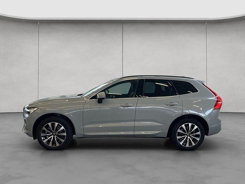 Gebraucht Volvo XC60 Core 250 PS (183 kW) 2024 Grau SUV