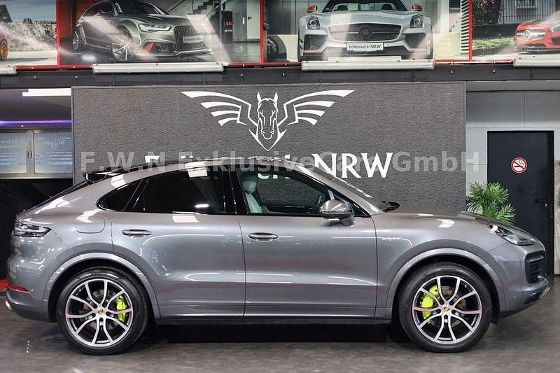 Gebraucht Porsche Cayenne Coupe 462 PS (339 kW) 2022 Grau Coupé