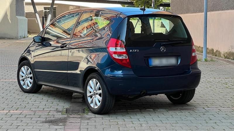 Blau Gebraucht 2007 Mercedes A170 Kleinwagen | 2.390 € (Etwas zu teuer) - Bild 1/4