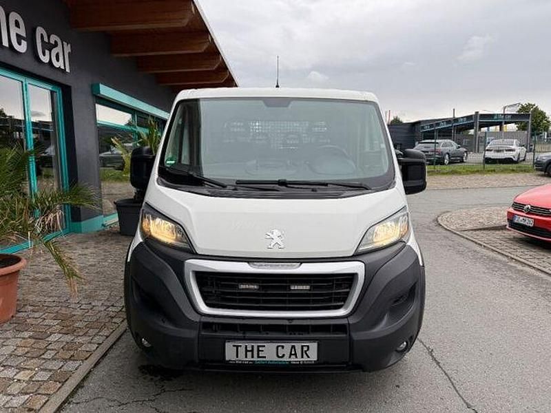 Gebraucht Peugeot Boxer 163 PS (119 kW) 2018 Weiss Van