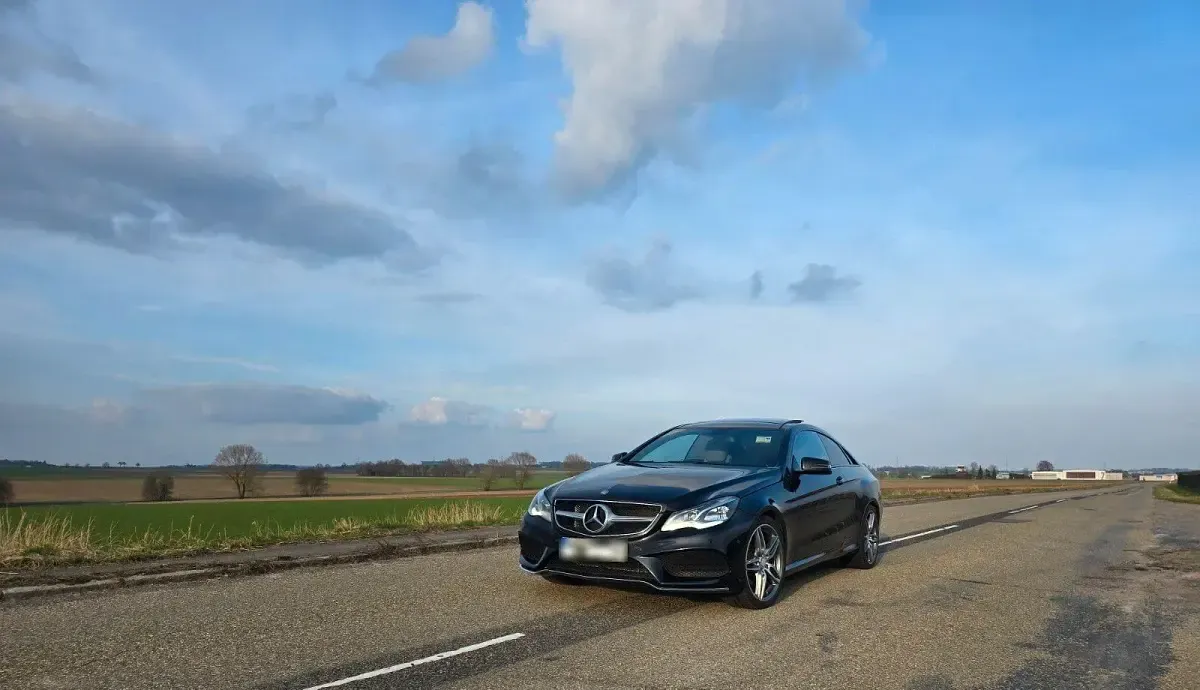 Gebraucht Mercedes E350 306 PS (225 kW) 2014 Schwarz Coupé