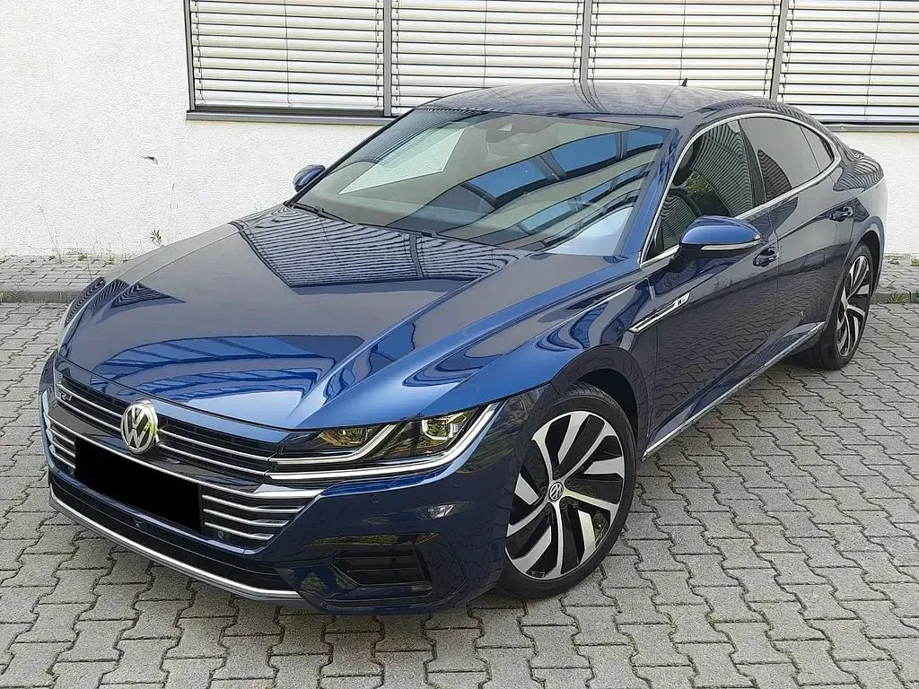Gebraucht VW Arteon 190 PS (139 kW) 2018 Atlantic blue Kleinwagen