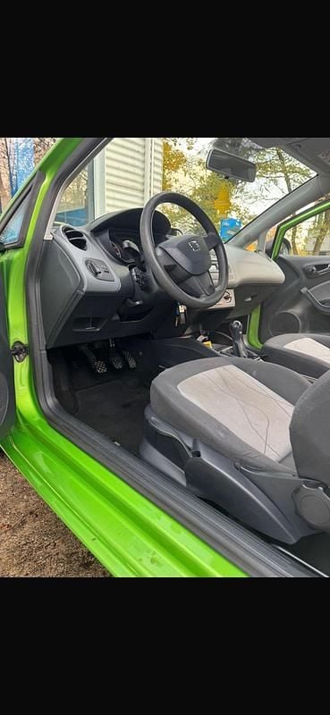 Gebraucht Seat Ibiza 90 PS (66 kW) 2015 Grün Coupé