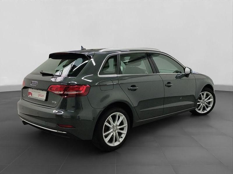 Gebraucht Audi A3 Design 116 PS (85 kW) 2017 Nanograu metallic Limousine