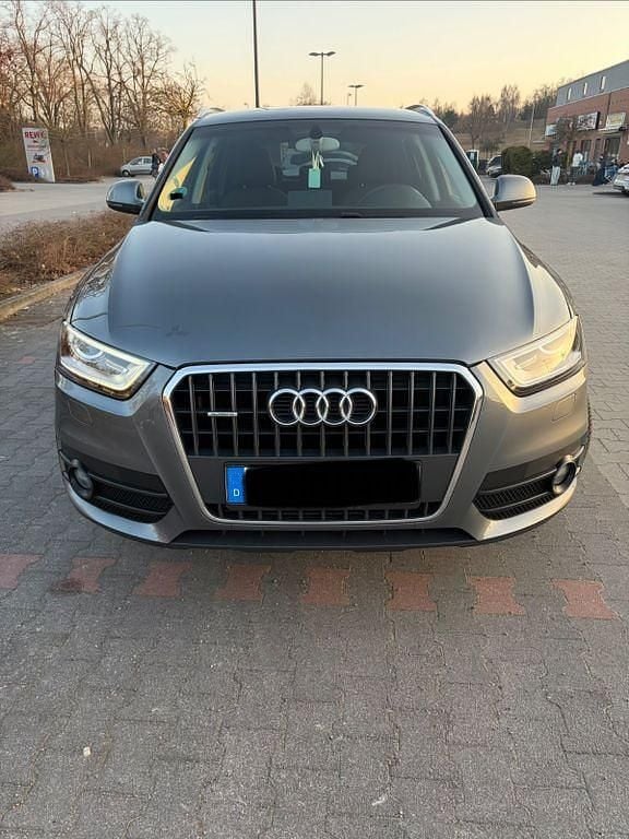 Gebraucht Audi Q3 Ambiente 170 PS (125 kW) 2011 Grau SUV