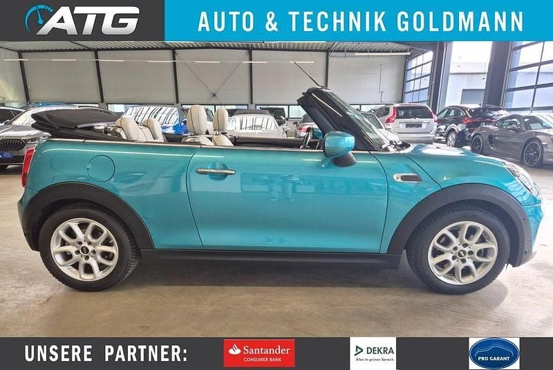 Second-hand Mini Cooper Cabriolet 136 CP (100 kW) 2020 Albastru Cabrio
