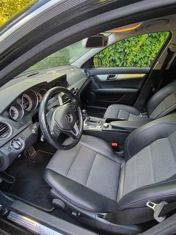 Gebraucht Mercedes 250 204 PS (150 kW) 2014 Schwarz Kombi