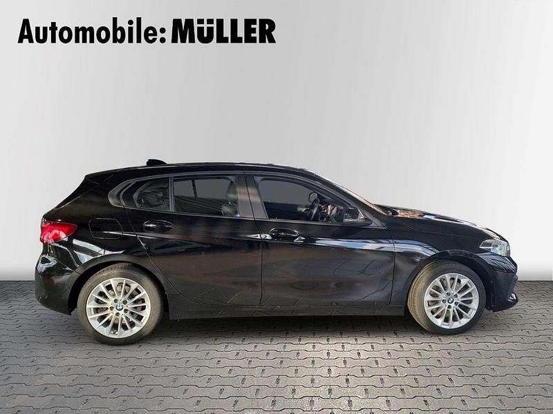 Gebraucht BMW 120 Advantage 190 PS (139 kW) 2020 Schwarz Kleinwagen