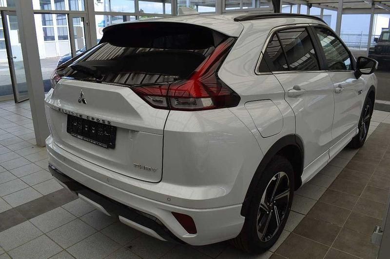 Neu Mitsubishi Eclipse Cross Select 188 PS (138 kW) 2025 Titanweiß SUV
