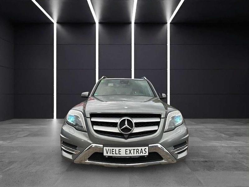Palladiumsilber Gebraucht 2015 Mercedes GLK250 SUV | 19.990 € (Fairer Preis) - Bild 1/4