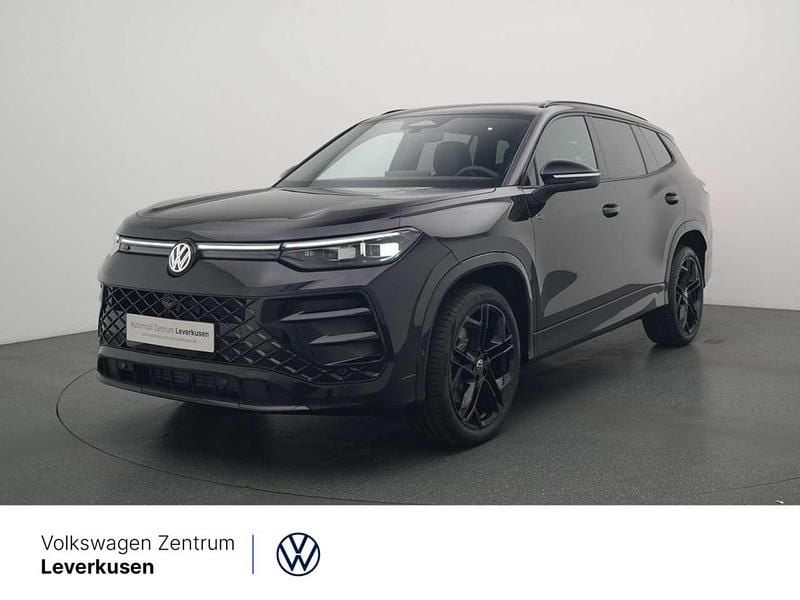 Grenadillschwarz Neu 2025 VW Tayron R-line SUV | 60.480 € (Fairer Preis) - Bild 1/4