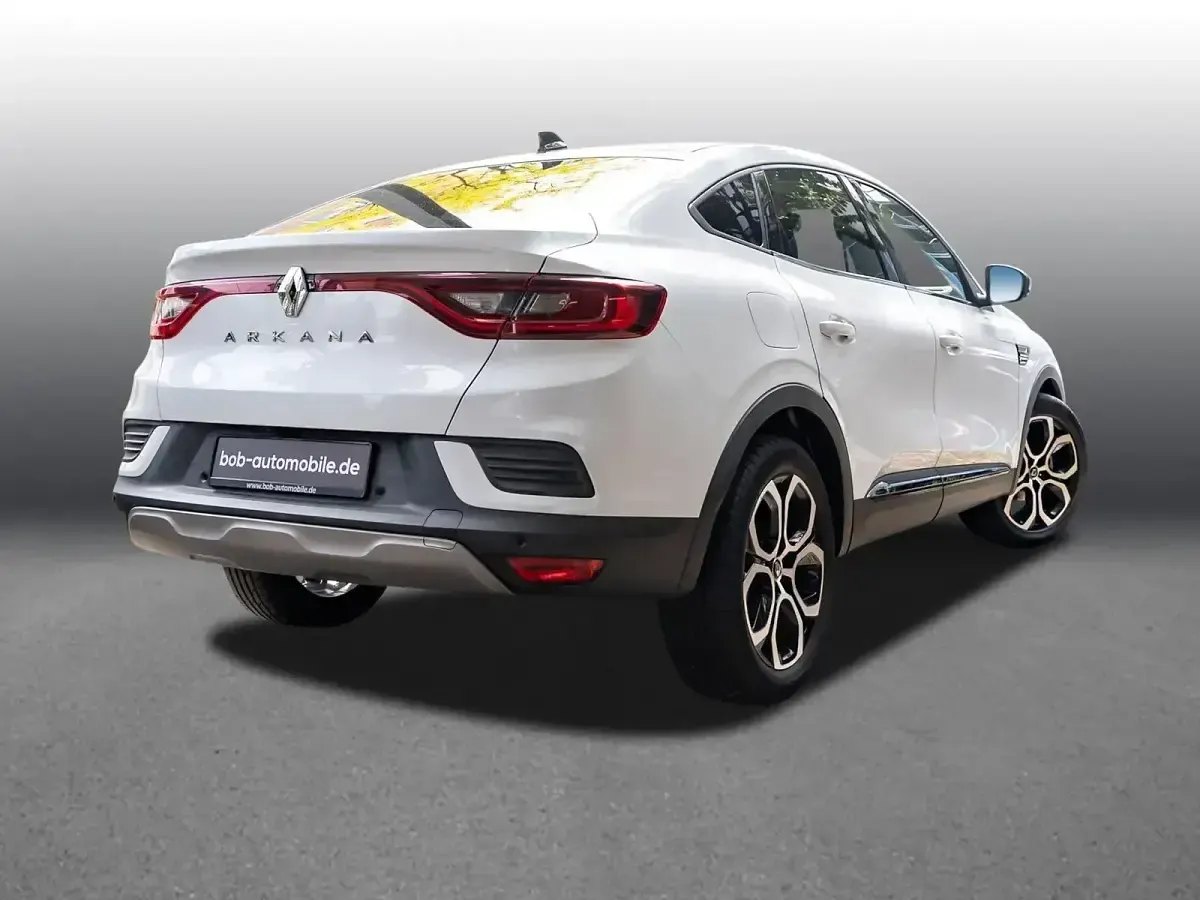 Gebraucht Renault Arkana Intens 140 PS (102 kW) 2022 Kyanitweiß metallic SUV