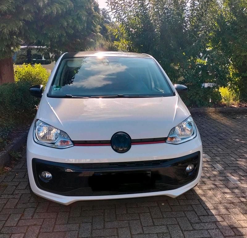 Weiß Gebraucht 2018 VW up! Join Kleinwagen | 8.600 € (Guter Preis) - Bild 1/4