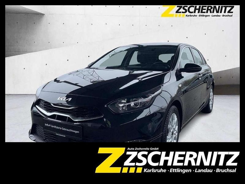 Gebraucht Kia Ceed Vision 140 PS (102 kW) 2025 (1k) zilinaschwarz met. Kleinwagen