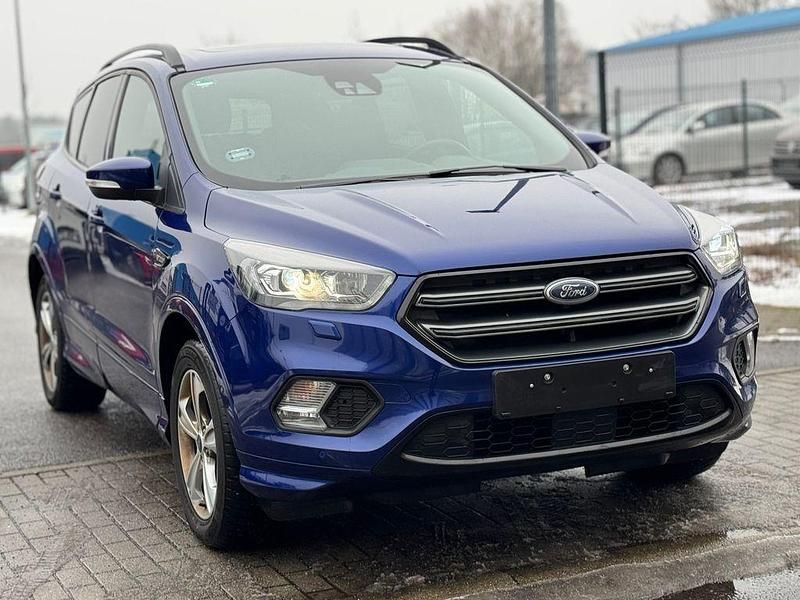 Gebraucht Ford Kuga ST-Line 182 PS (133 kW) 2018 Blau SUV