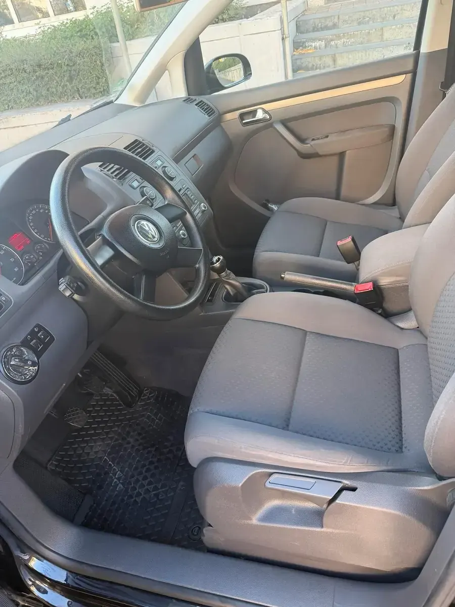 Gebraucht VW Touran 2005 Schwarz Van / Kleinbus