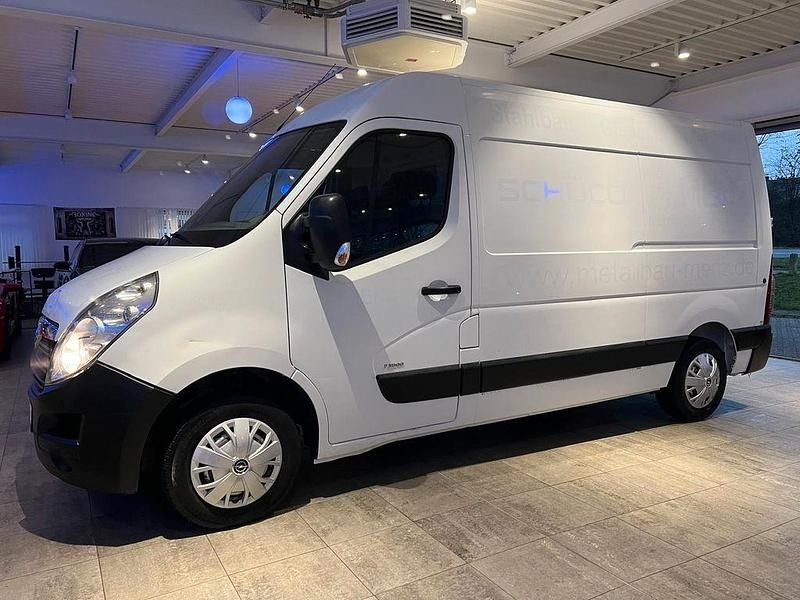 Gebraucht Opel Movano 125 PS (91 kW) 2010 Weiß Van / Kleinbus