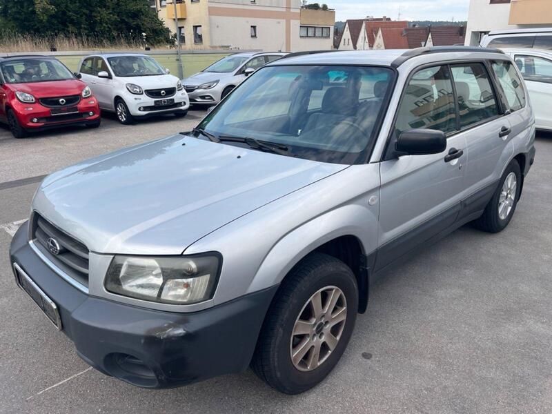 Silber Gebraucht 2004 Subaru Forester SUV | 2.490 € - Bild 1/4