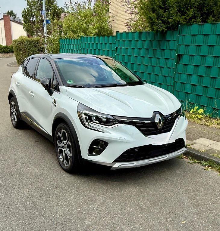 Weiß Gebraucht 2022 Renault Captur Intens SUV | 18.500 € (Guter Preis) - Bild 1/4