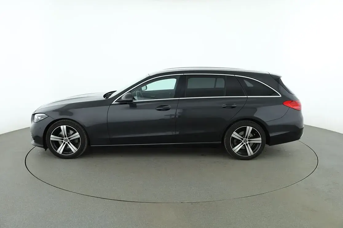 Gebraucht Mercedes C200 Avantgarde 2022 Grau Kombi