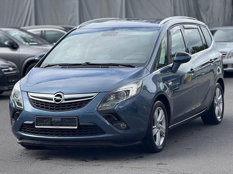 Azur blau (m2) Gebraucht 2015 Opel Zafira Tourer Innovation Van / Kleinbus | 9.500 € (Fairer Preis) - Bild 1/4