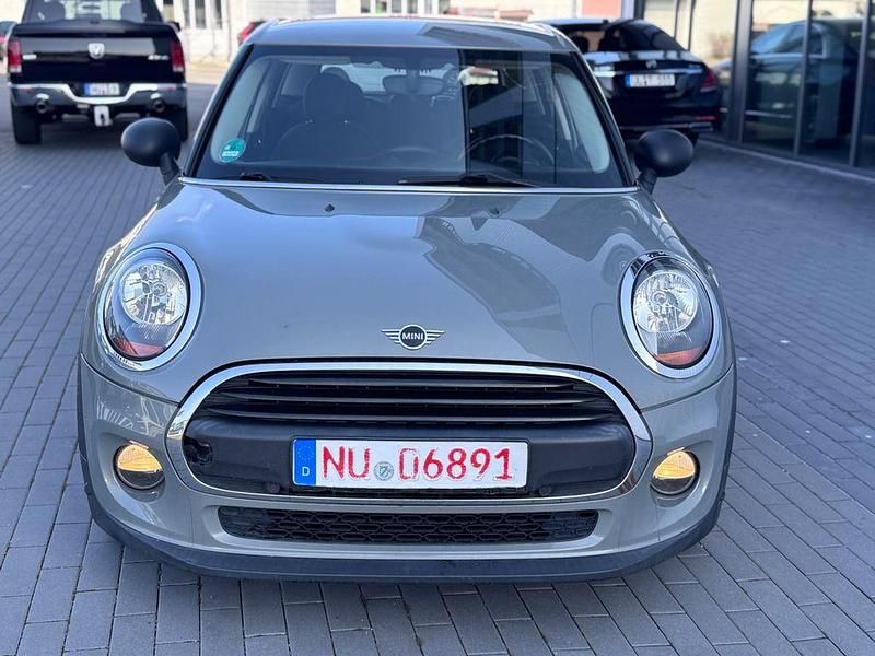 Gebraucht Mini One D 95 PS (69 kW) 2018 Grau Kleinwagen