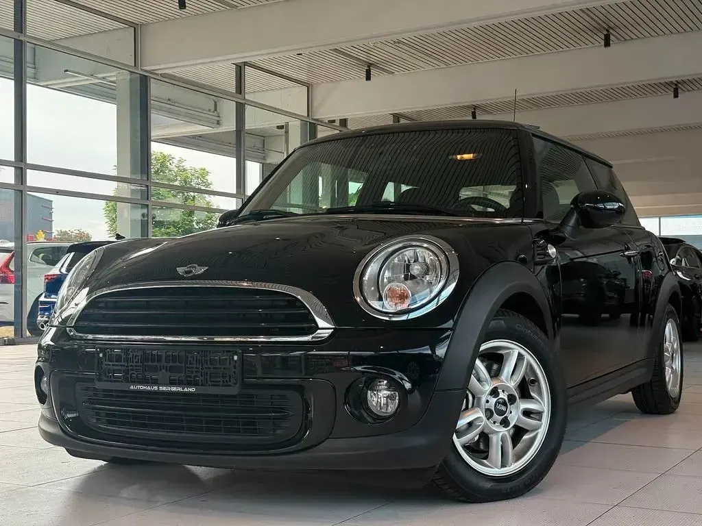 Gebraucht Mini ONE 98 PS (72 kW) 2013 Schwarz Kleinwagen