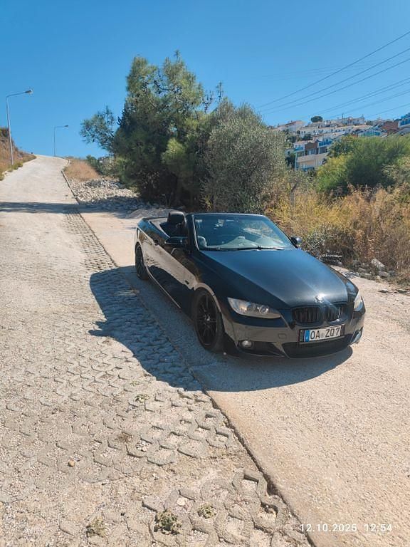 Schwarz Gebraucht 2009 BMW 320 Cabriolet M Sport Cabrio | 7.499 € (Guter Preis) - Bild 1/4